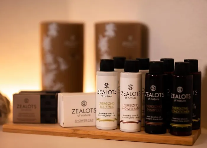 Twenty One Villa Oia