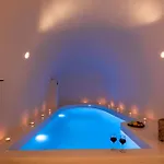 Twenty One Villa Oia